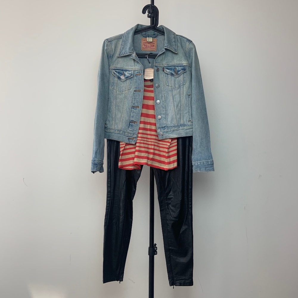 Women Levi's Denim Jacket XS